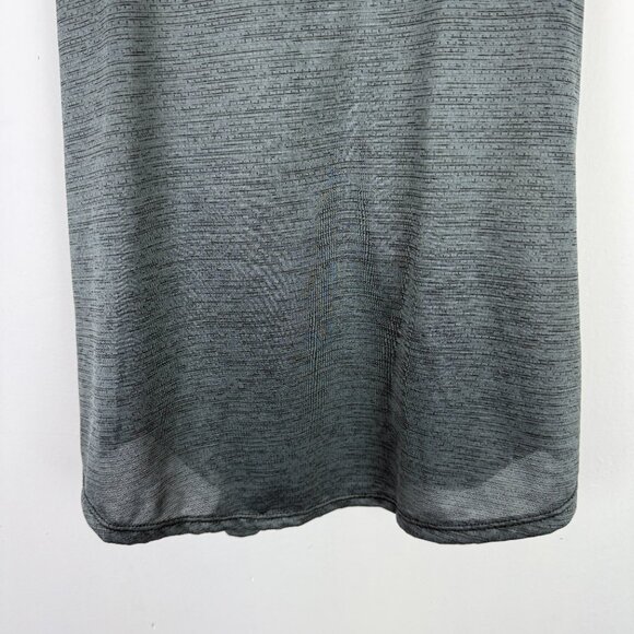 NWT Under Armour UA Tech Vent Tank Top Loose Size Medium M NEW - Picture 4 of 10